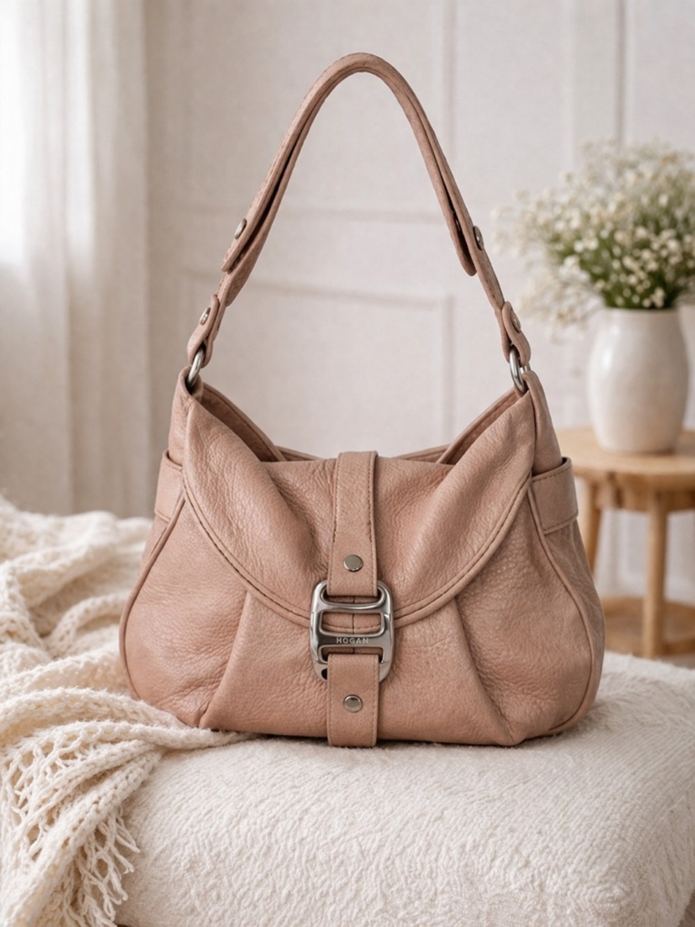 Hogan Pink Leather Shoulder Bag Structured purse boho